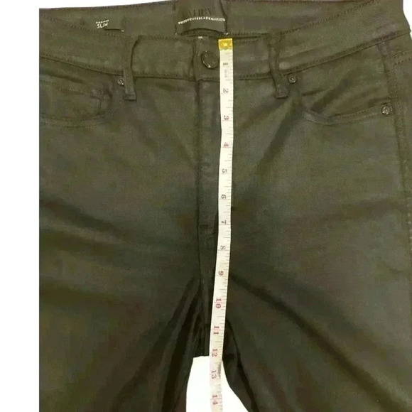 White House Black Market High-Rise Coated Denim & Lace
Slim Jeans Size 10 - Picture 12 of 14